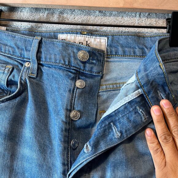 Frank & Eileen Monaghan High Rise Mom Jeans Size 29 Light Blue Wash - Picture 6 of 9